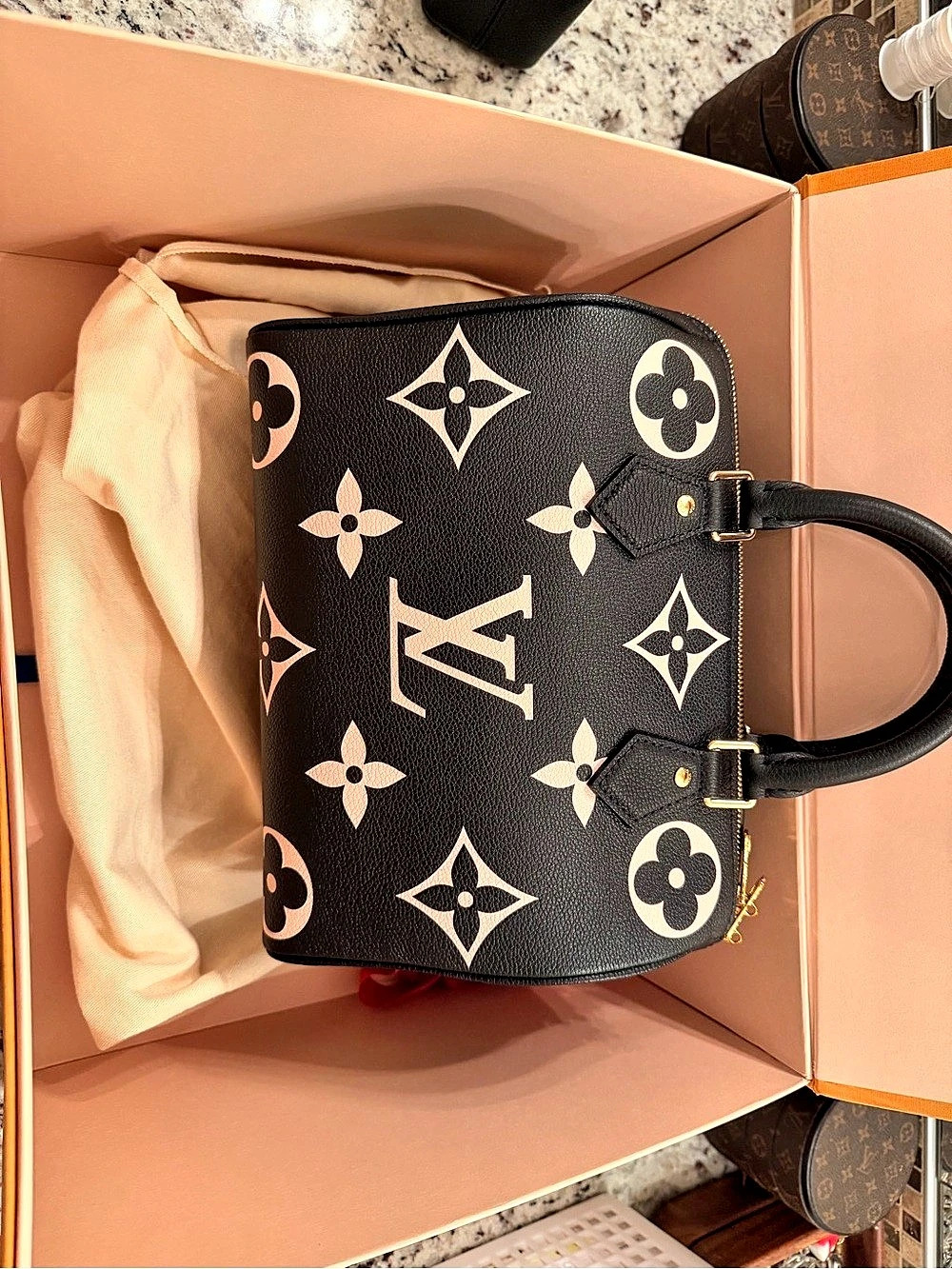 Louis Vuitton Speedy Bandoulière Bi-Color Monogram Empreinte Leather Black /
